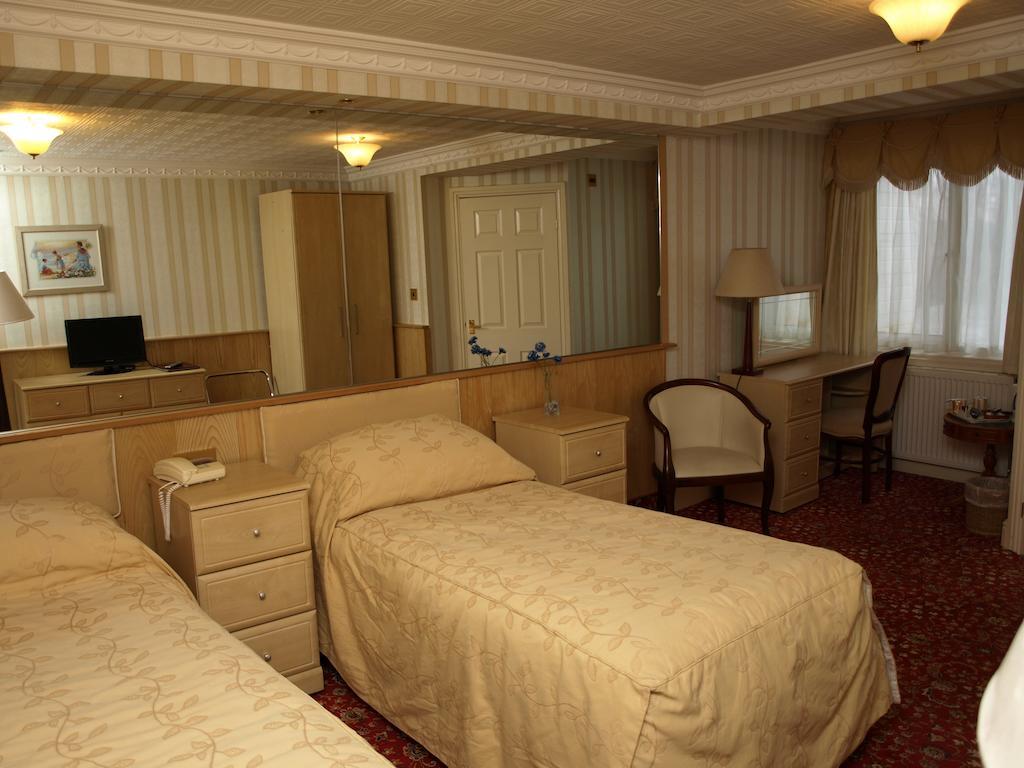 Clifton Park Hotel - Exclusive To Adults ลิธึม เซนต์ แอนน์ส ภายนอก รูปภาพ